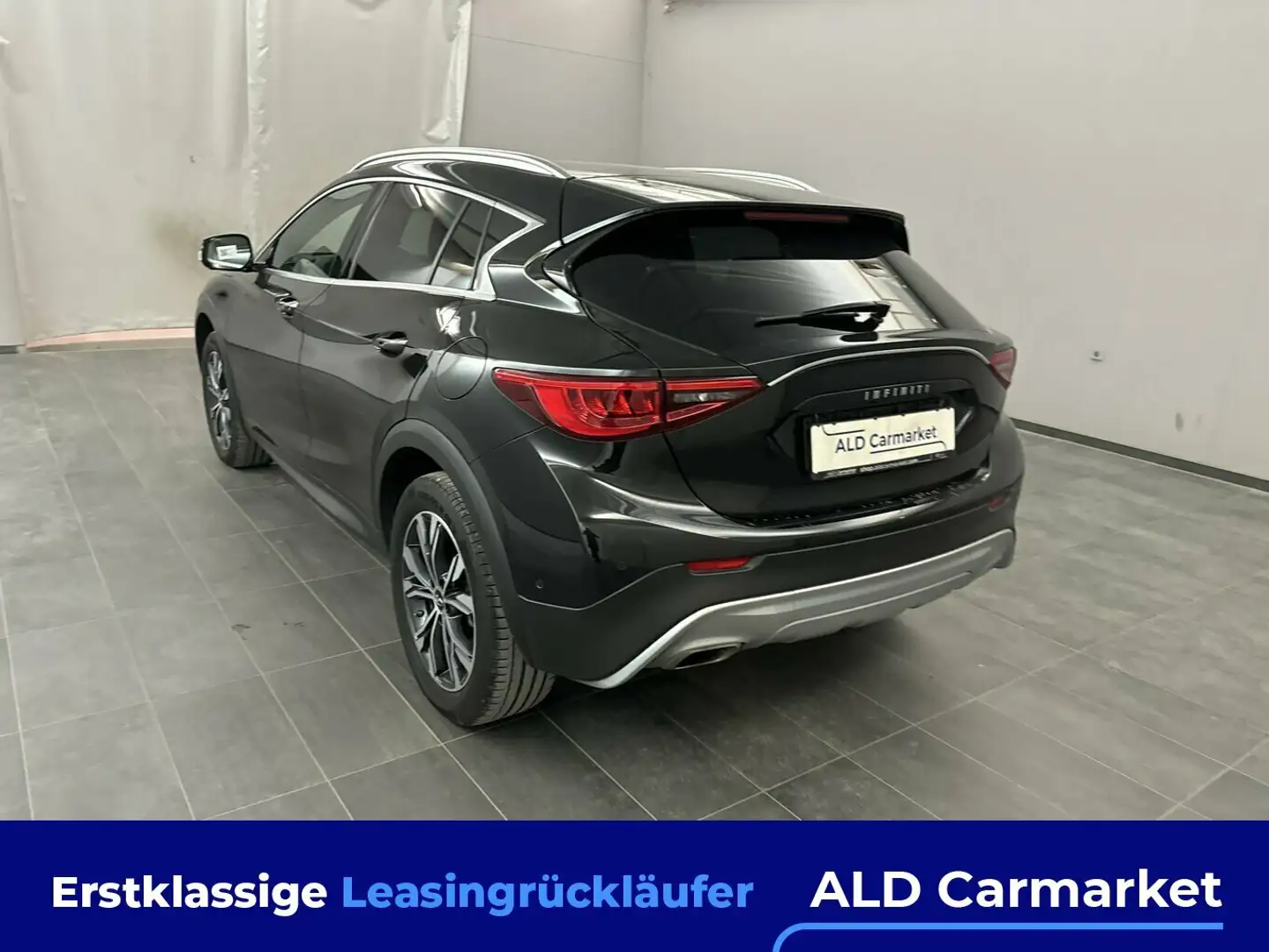 Infiniti QX30 2.0t DCT AWD Luxe Tech Geschlossen, 5-türig, Autom - 2
