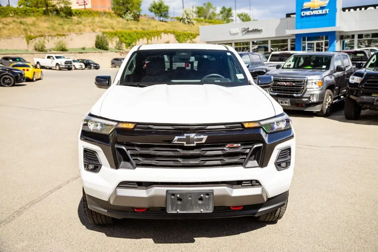 Chevrolet Colorado photo Chevrolet Colorado