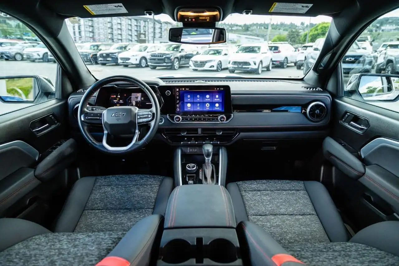 Chevrolet Colorado photo Chevrolet Colorado
