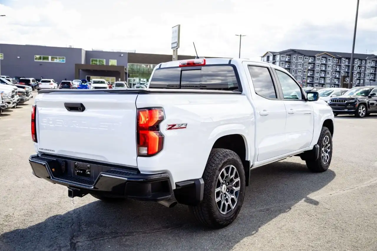 Chevrolet Colorado photo Chevrolet Colorado