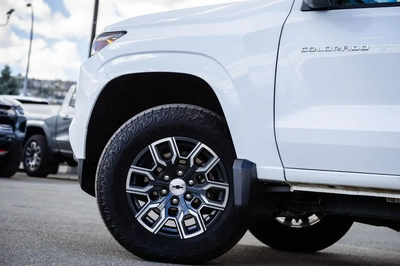 Chevrolet Colorado photo Chevrolet Colorado