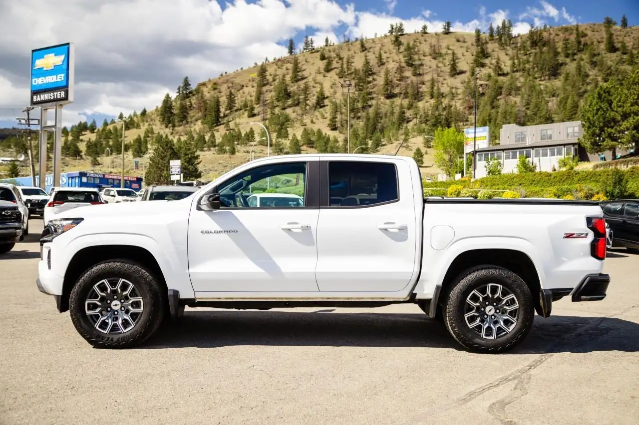 Chevrolet Colorado photo Chevrolet Colorado