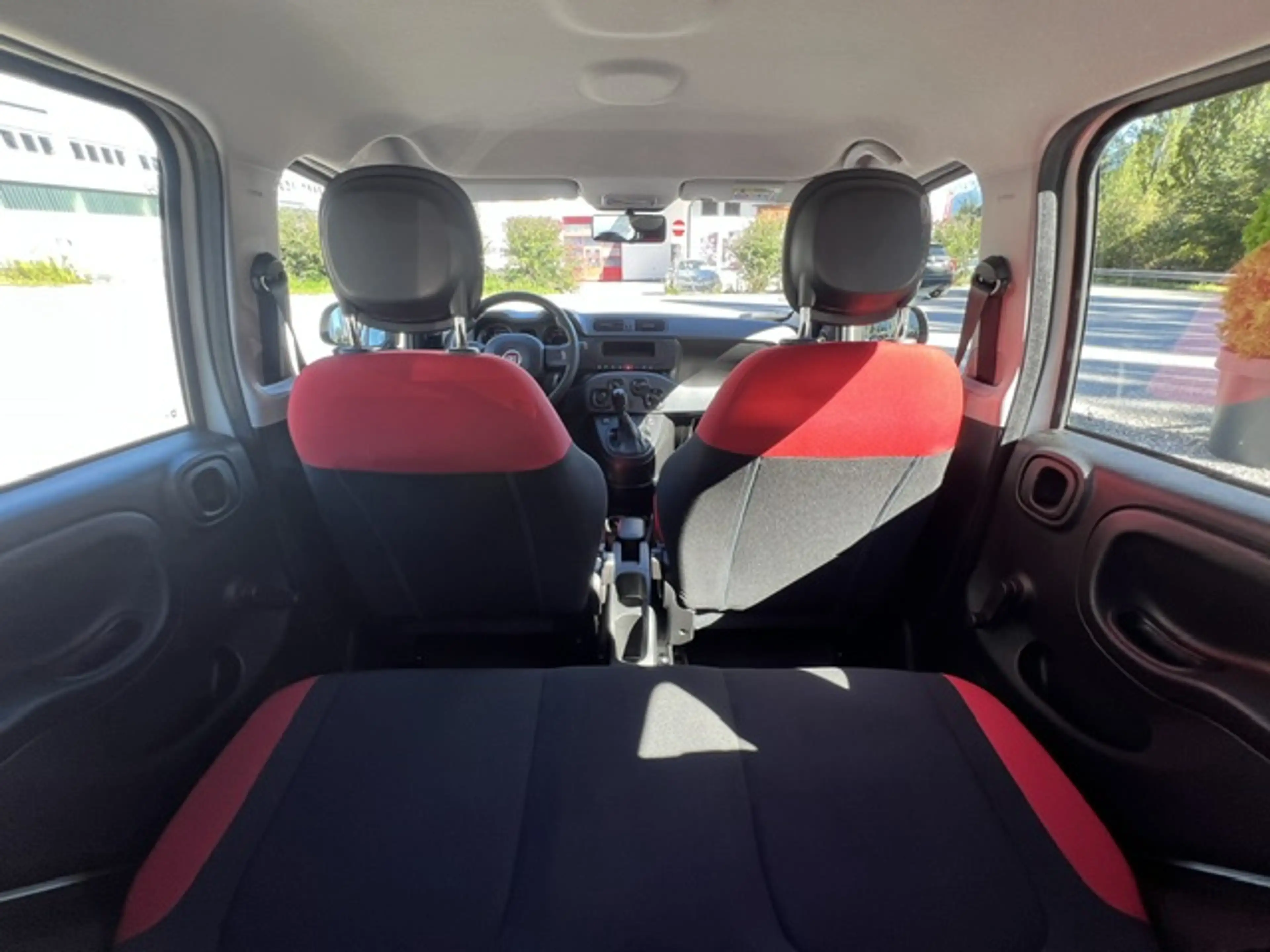 Fiat Panda 1,2 69 *Pop* (4 Zylinder) — photo 7