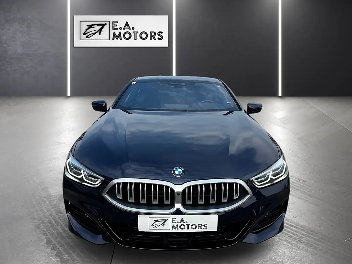 BMW 840 i Aut. M-Sport / Vollausstattung Blau - 2