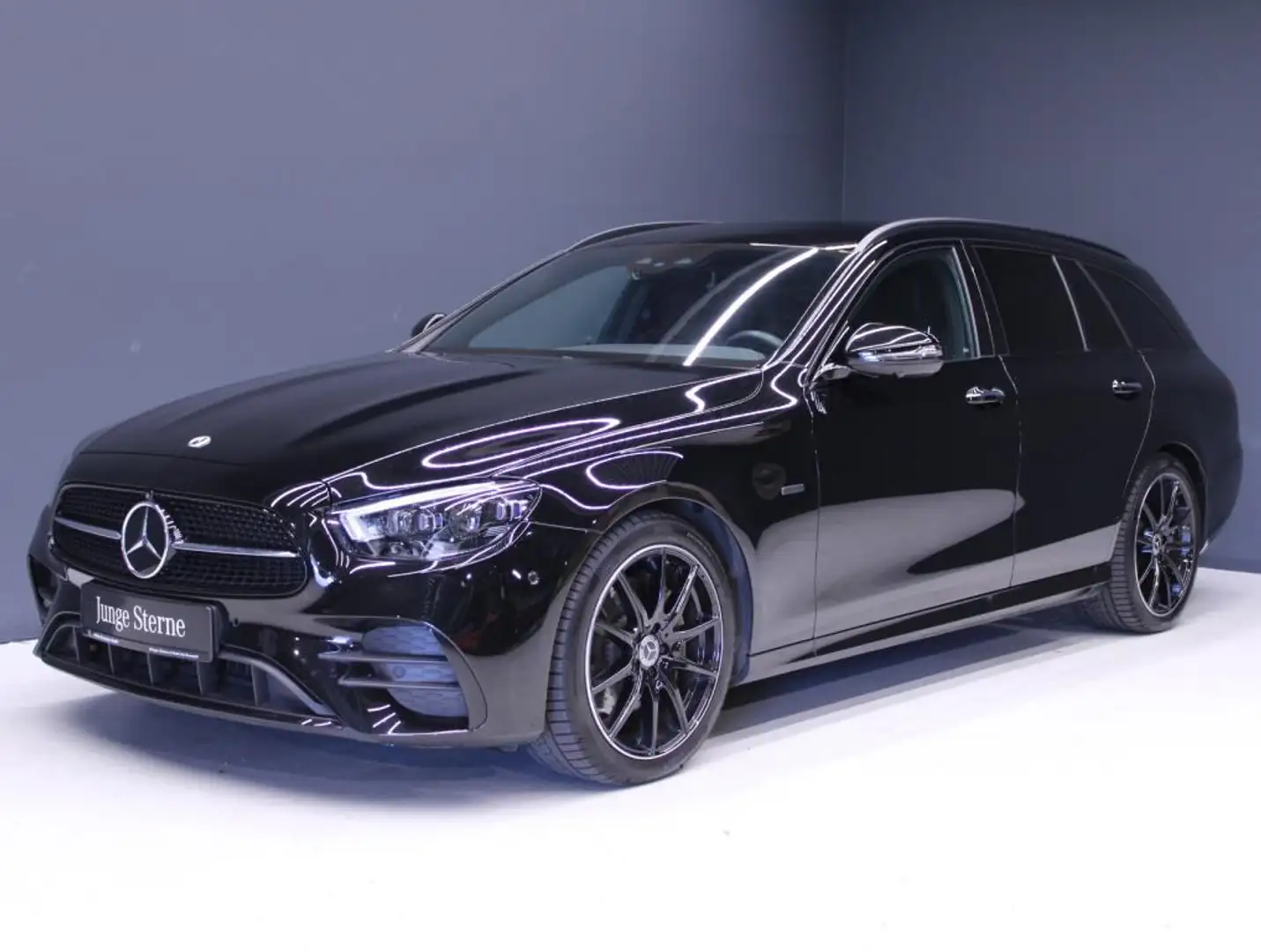 Mercedes-Benz E 220 d T AMG Night Edition+Navi+AHK+Distronic+ Zwart - 1