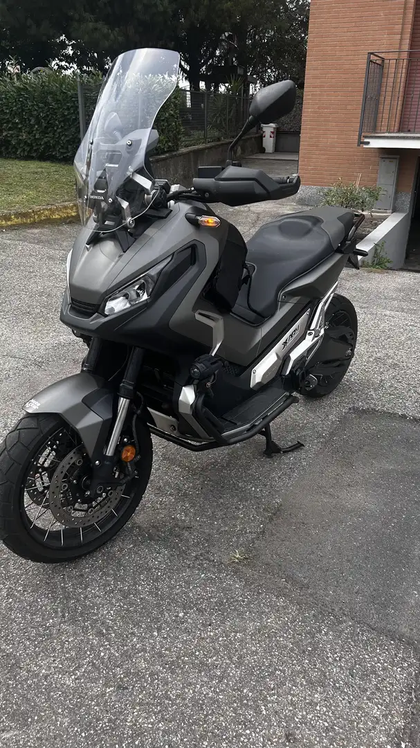 Honda X-ADV - 1