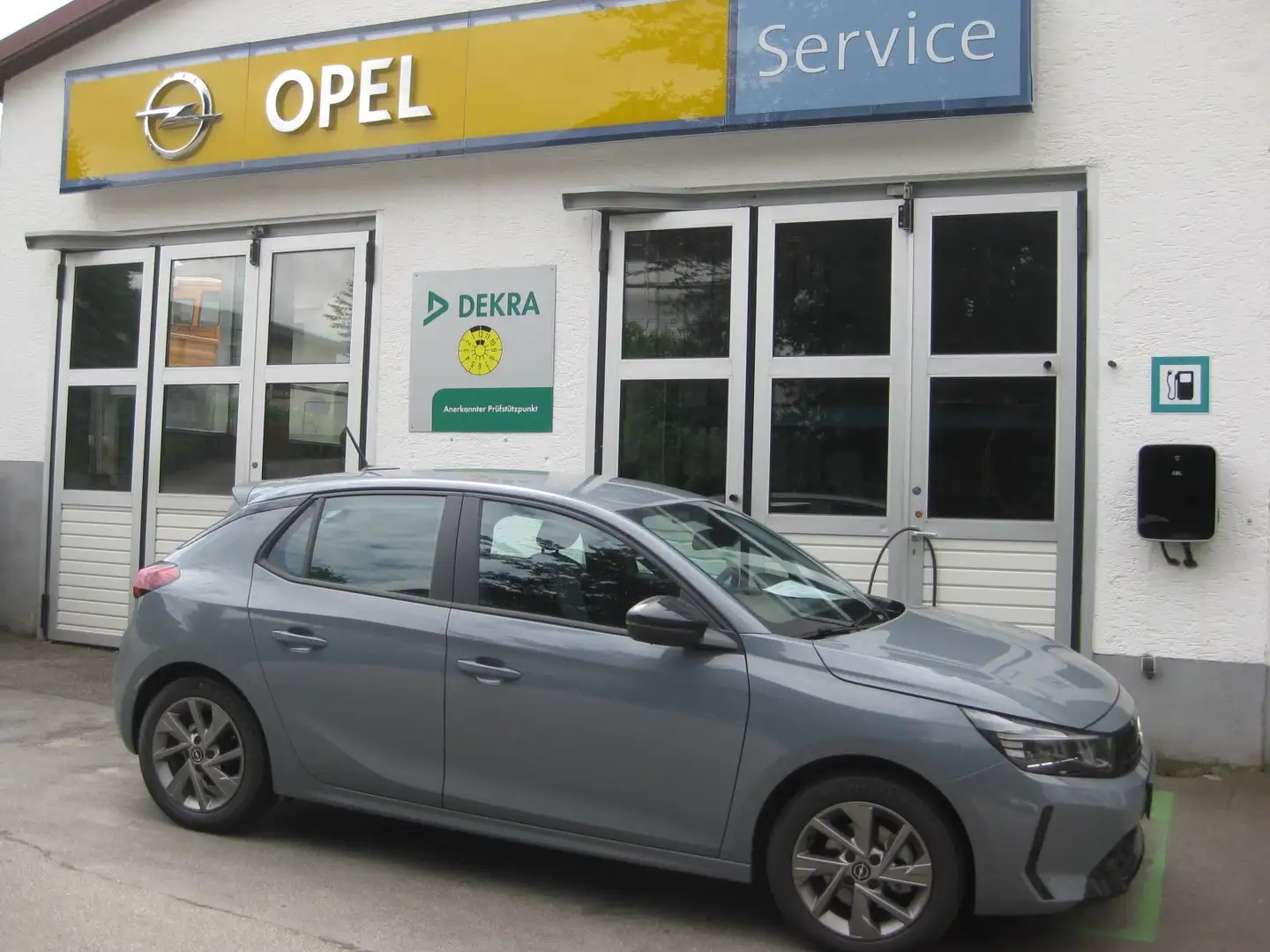 Opel Corsa 1.2 Direct Injection Turbo Edition Grau - 1