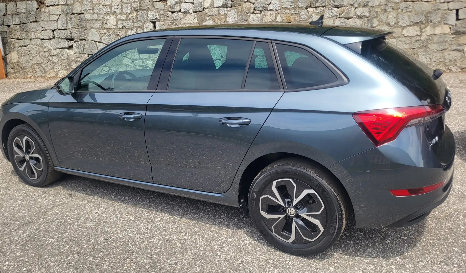 Skoda Scala Scala 1.6 tdi Sport 115cv/full LED/KEYLESS Grigio - 2