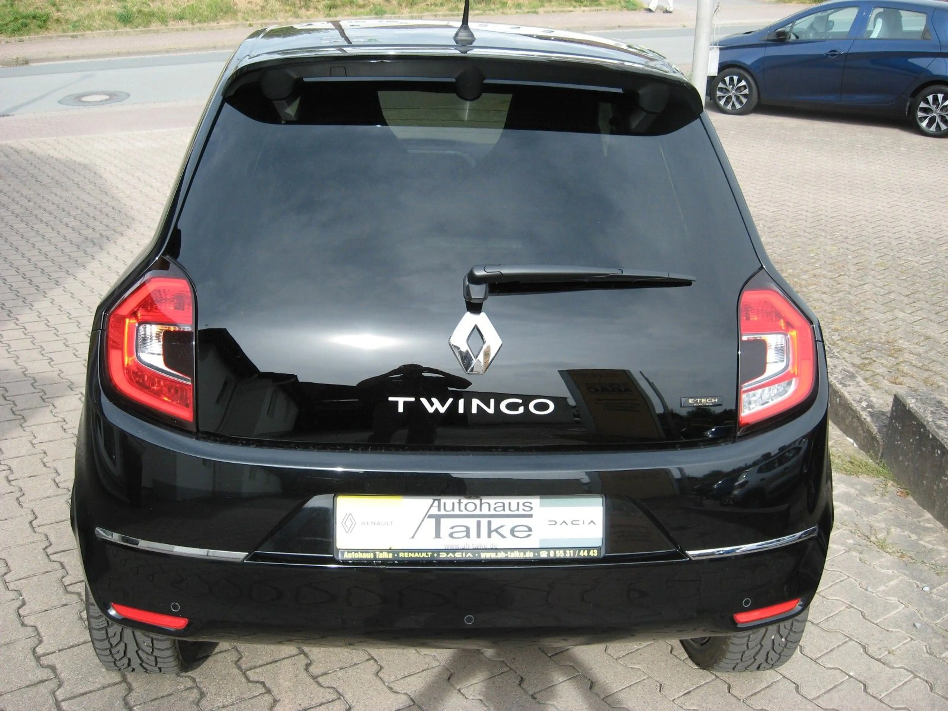 Renault Twingo Urban Night Electric --Wenig Kilometer-- — photo 5