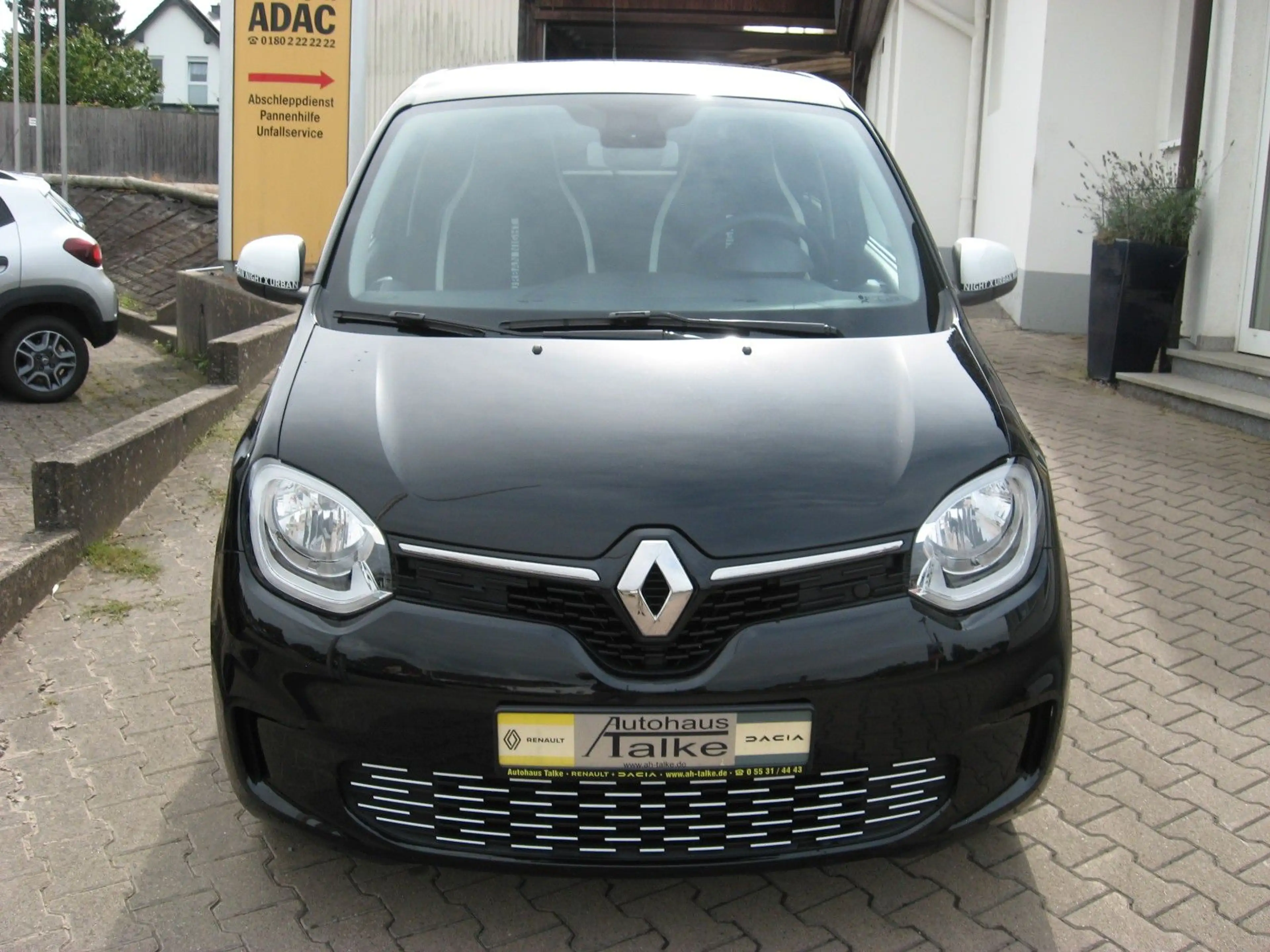 Renault Twingo Urban Night Electric --Wenig Kilometer-- — photo 2