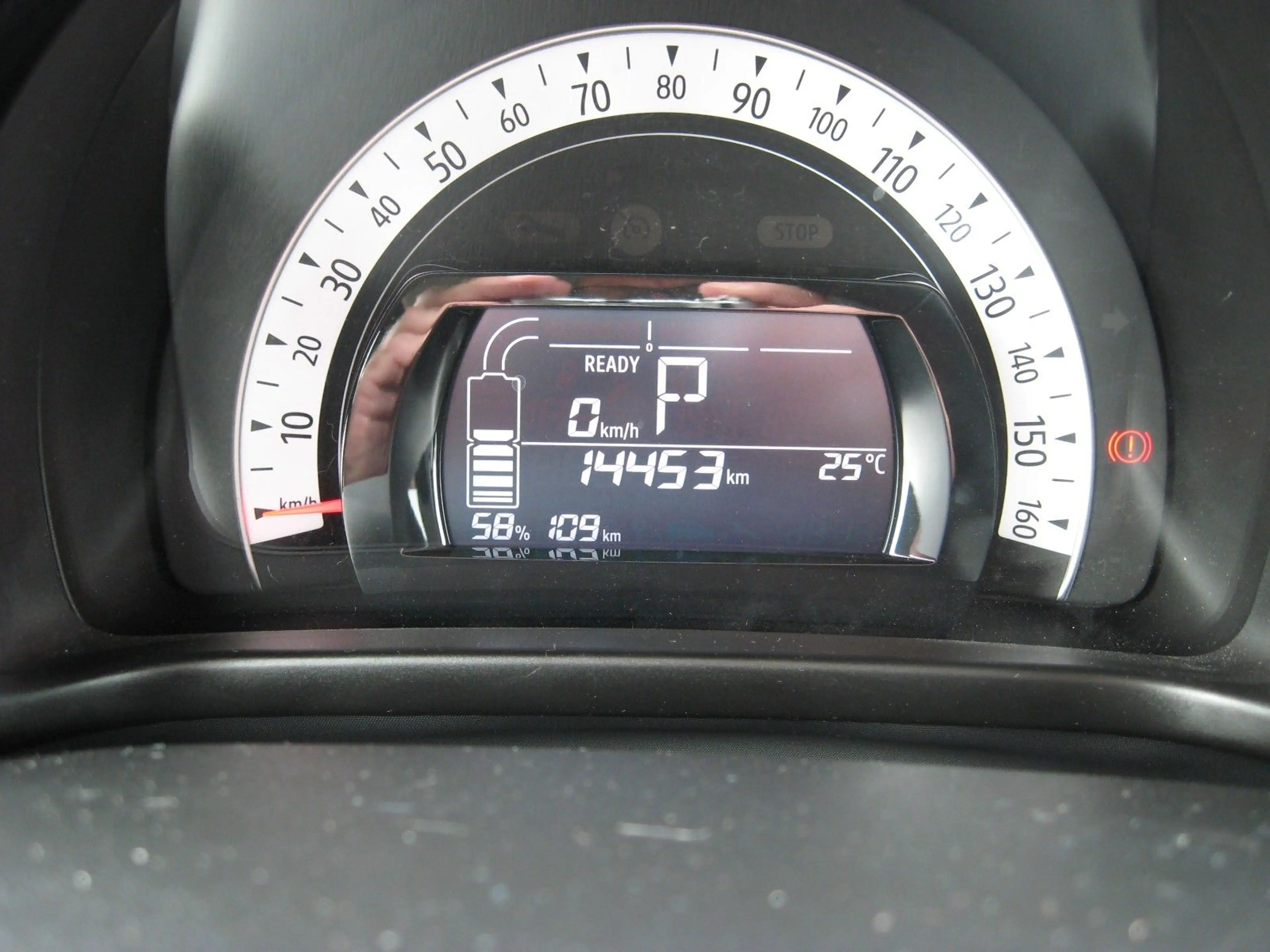 Renault Twingo Urban Night Electric --Wenig Kilometer-- — photo 12