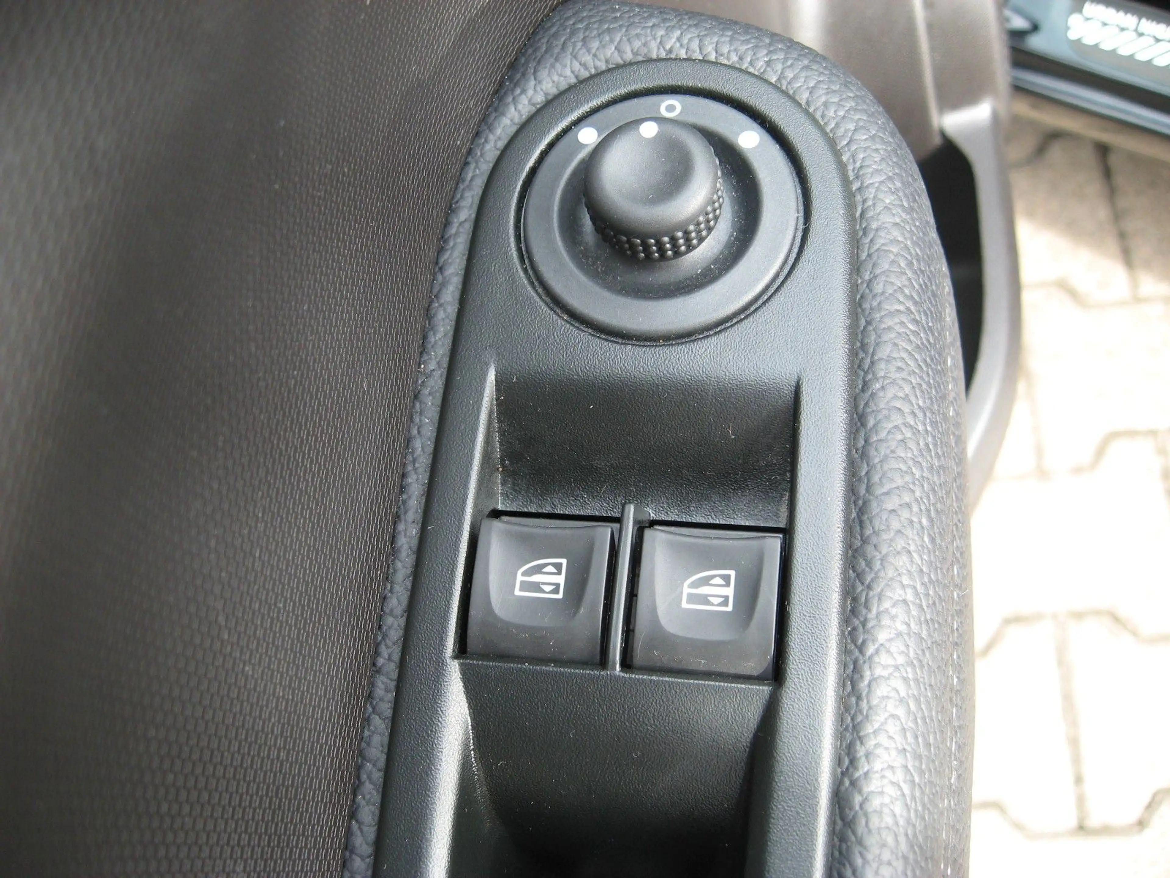 Renault Twingo Urban Night Electric --Wenig Kilometer-- — photo 14