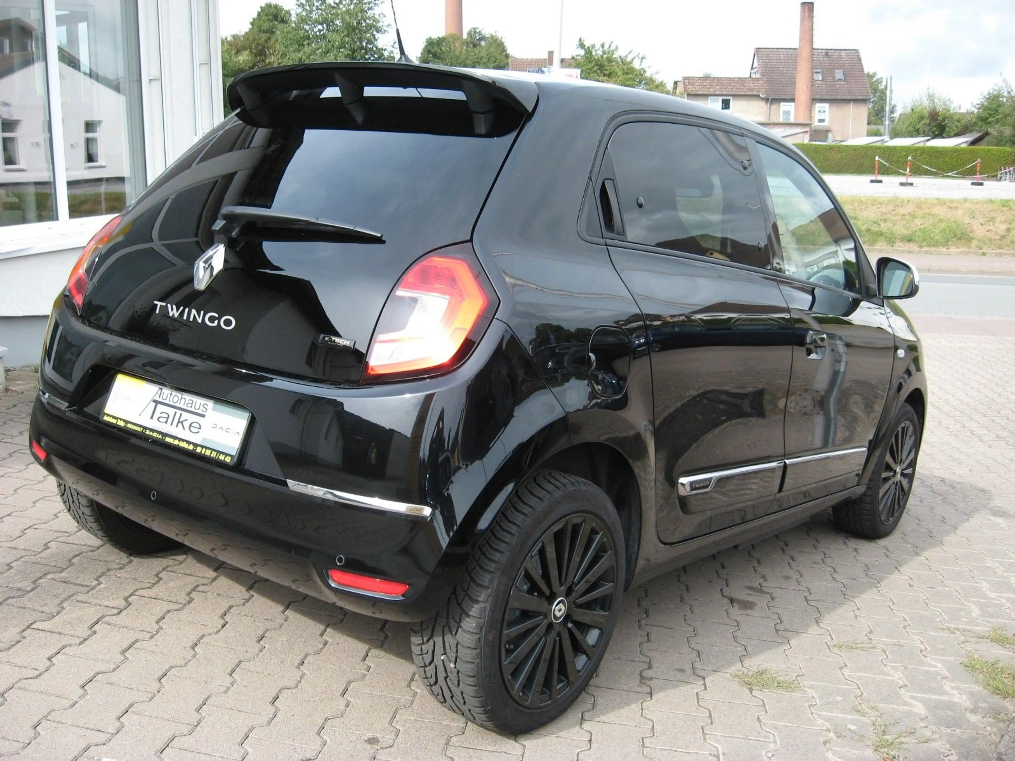 Renault Twingo Urban Night Electric --Wenig Kilometer-- — photo 7