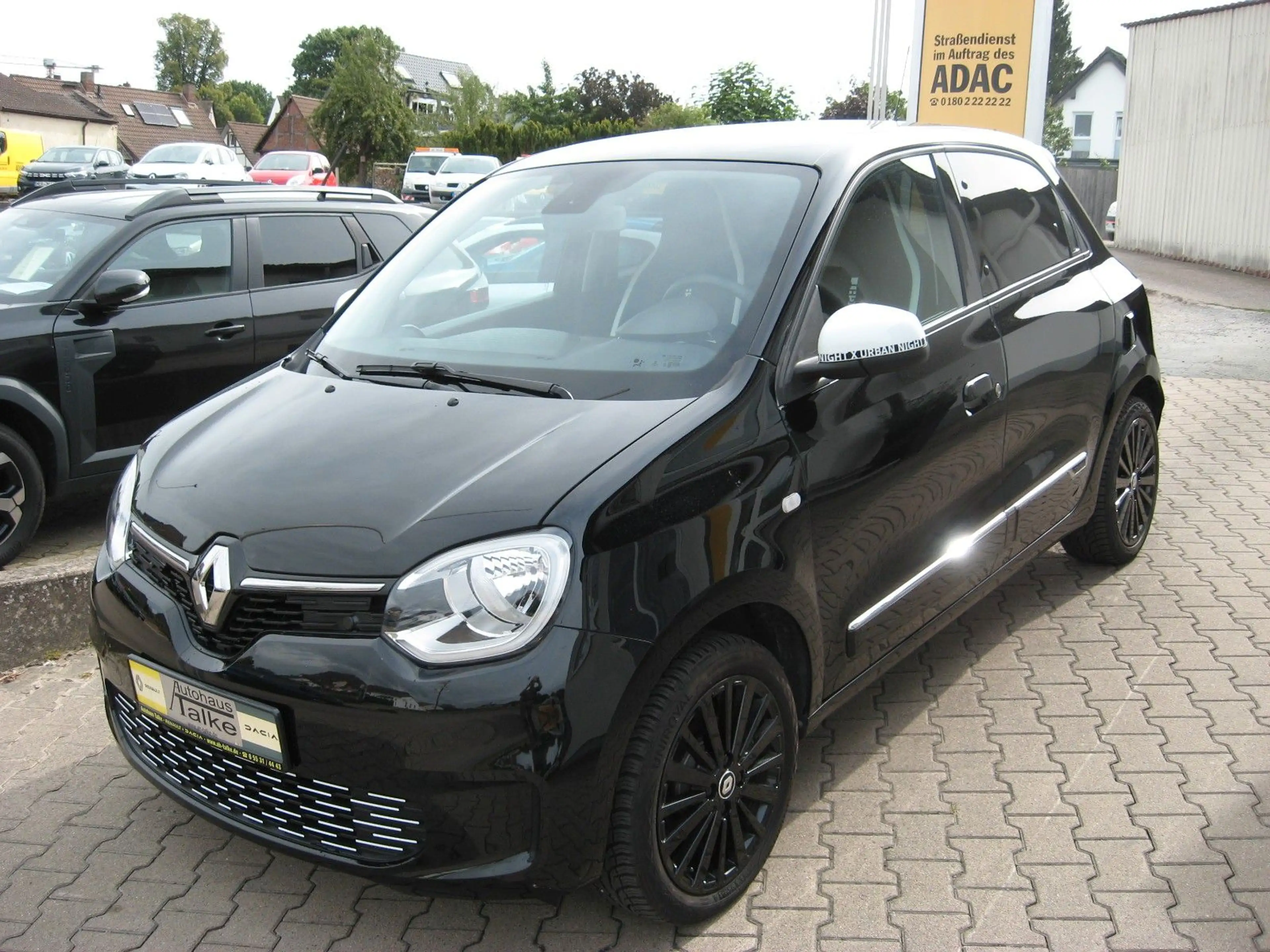 Renault Twingo Urban Night Electric --Wenig Kilometer-- — photo 3