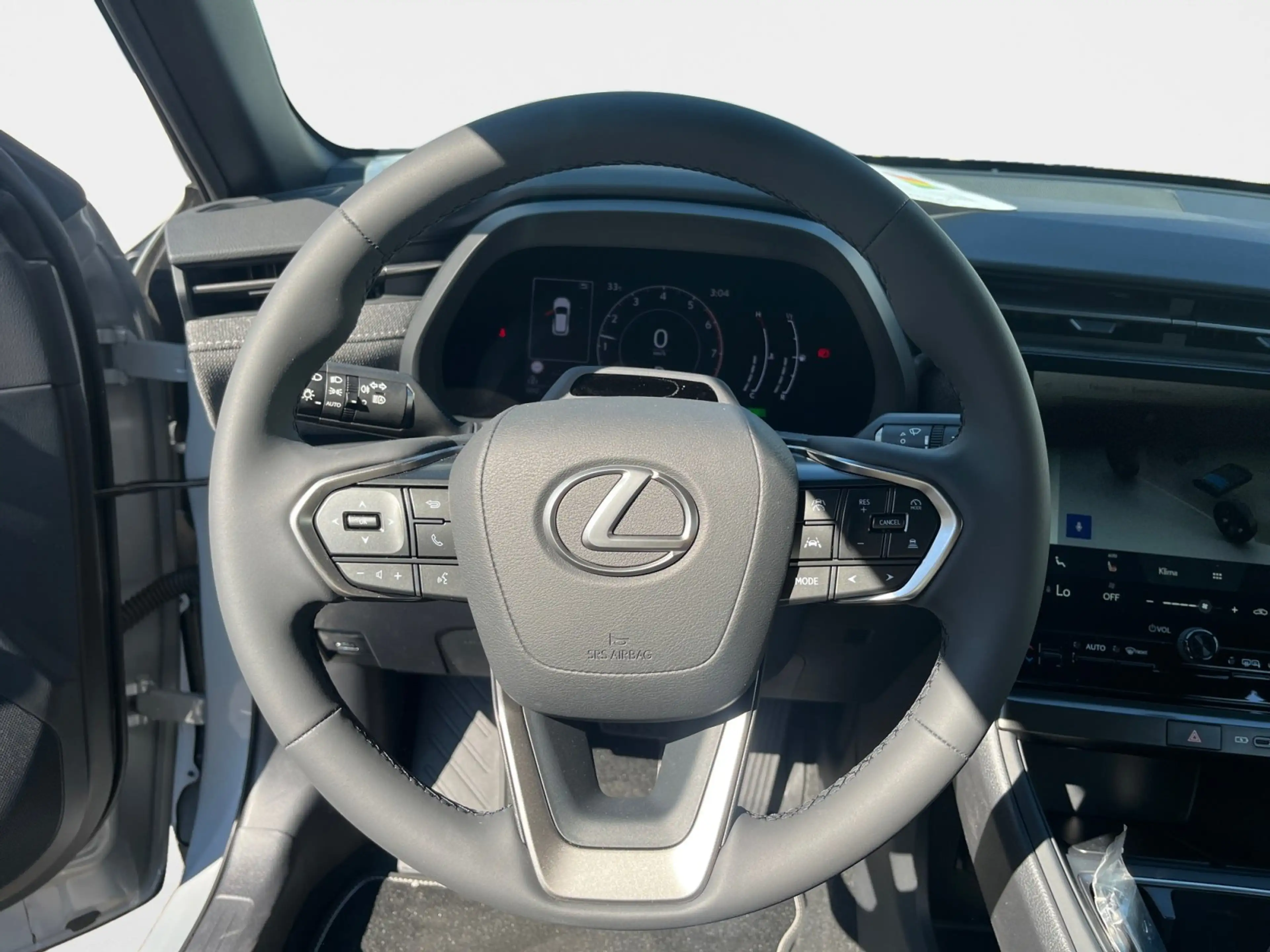 Lexus LBX LEXUS  ACC AUT Akustikglas Fernlichtass. Kam. — photo 11