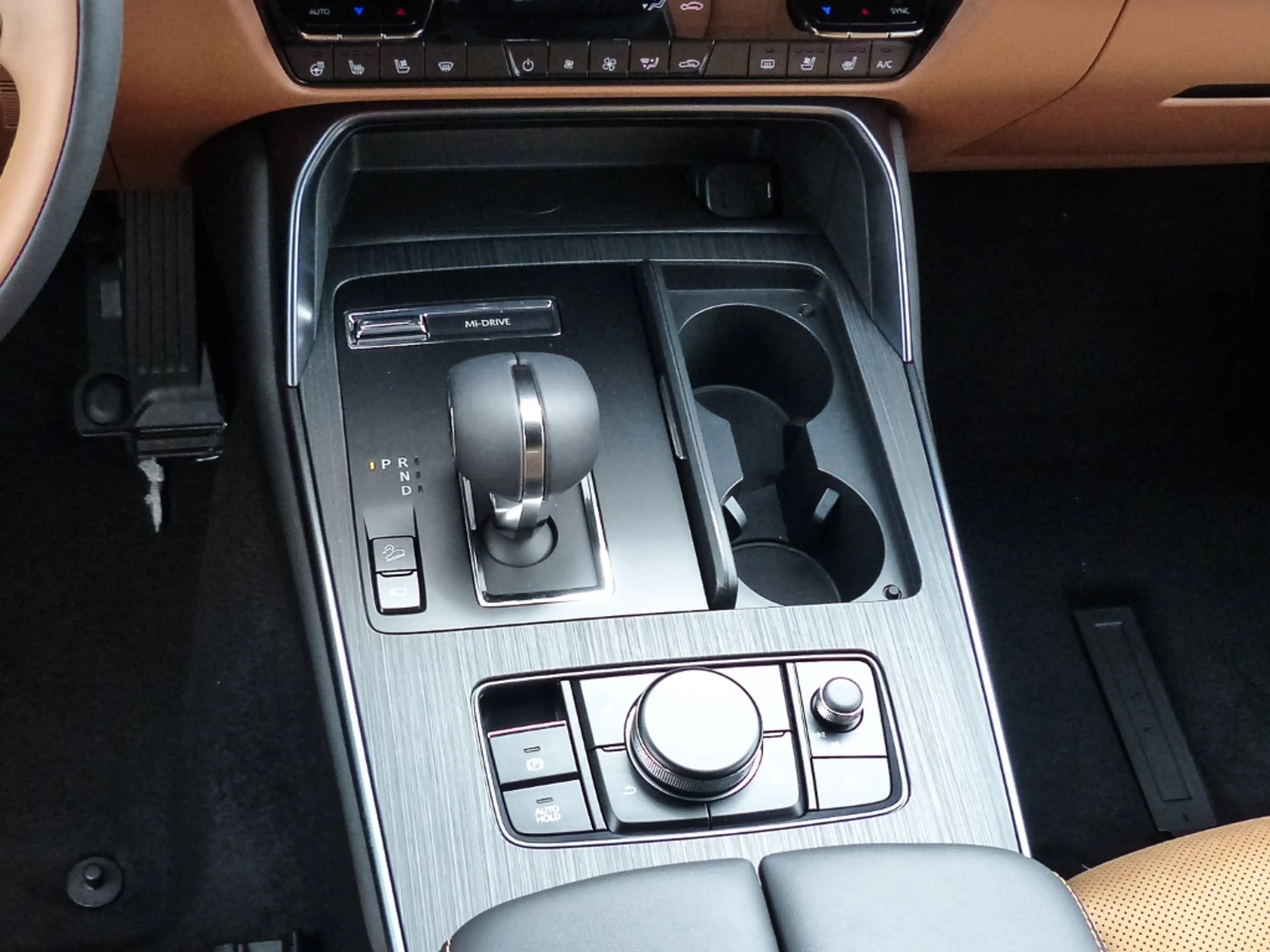 Mazda CX-60 2026 3.3L e-SKYACTIV D 254ps 8AT AWD Homura COSO T — photo 10