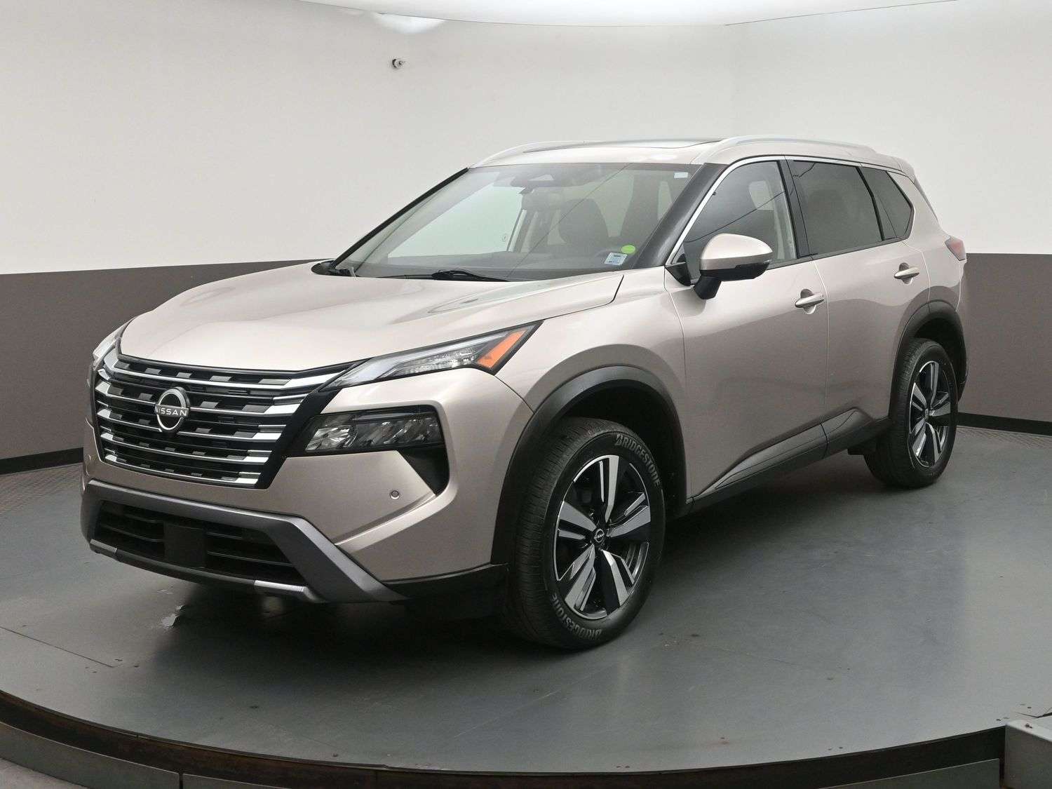 2024 Nissan Rogue AWD SL — снимка 1