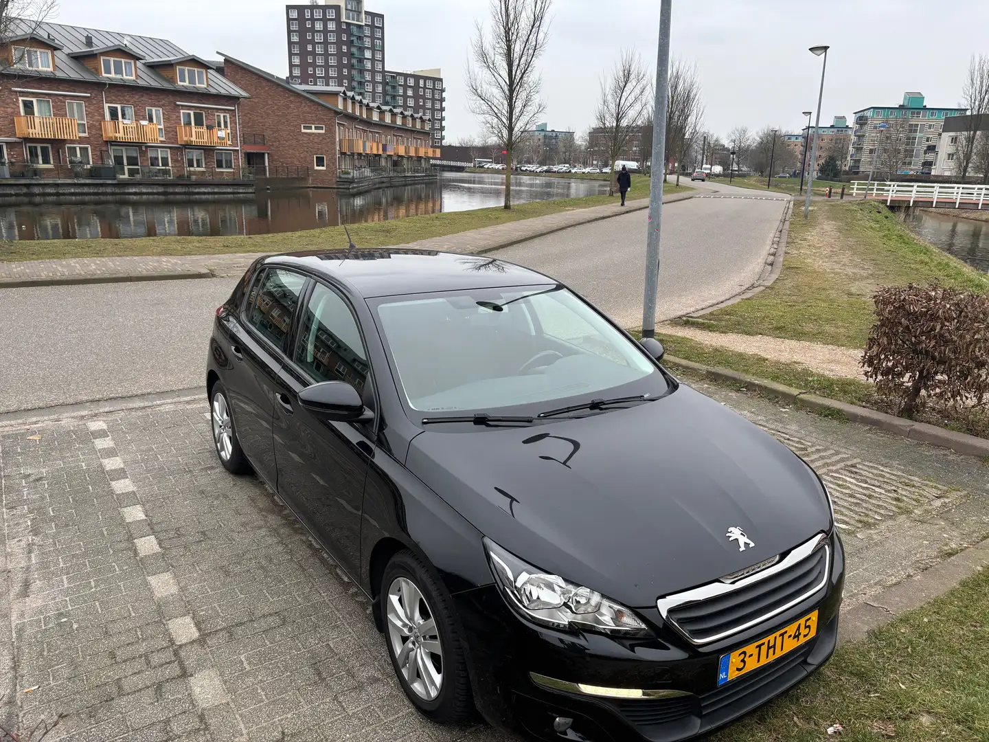 Peugeot 308 1.2 VTi Access Zwart - 2