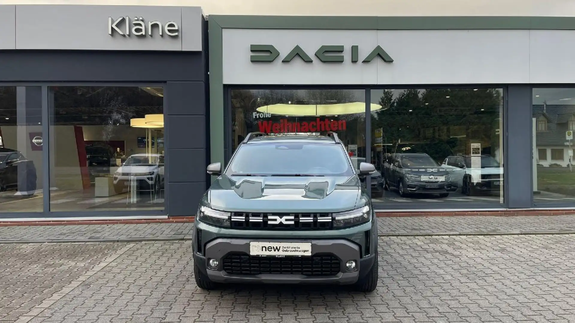 Dacia Duster TCe 130 Journey Grün - 1