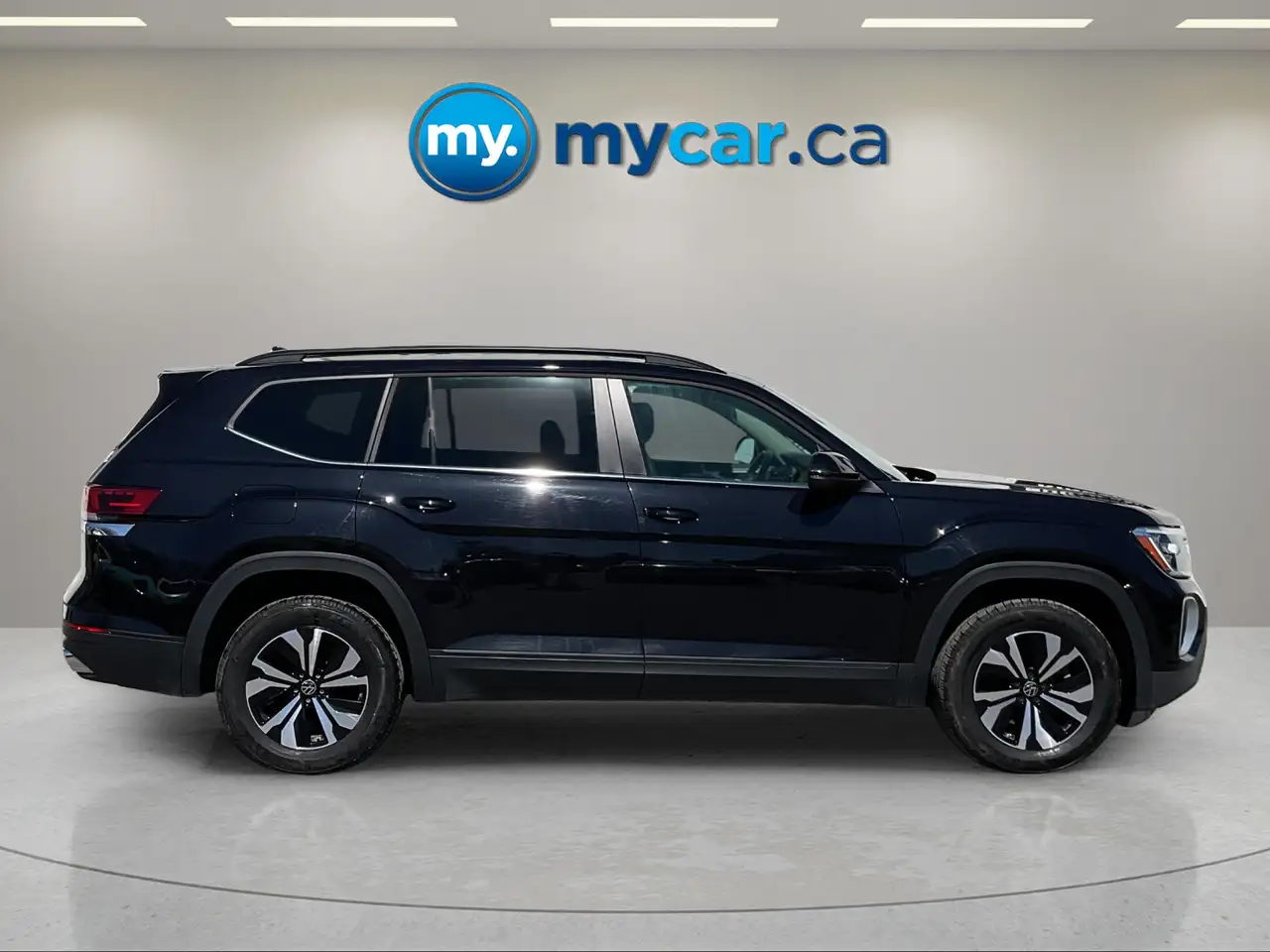Volkswagen Atlas снимка Volkswagen Atlas