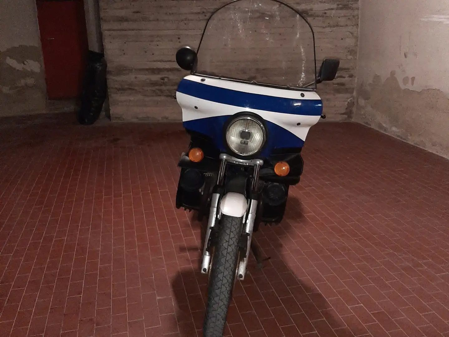 Moto Guzzi V 50 III Pol PA VecchioTipo Bleu - 2