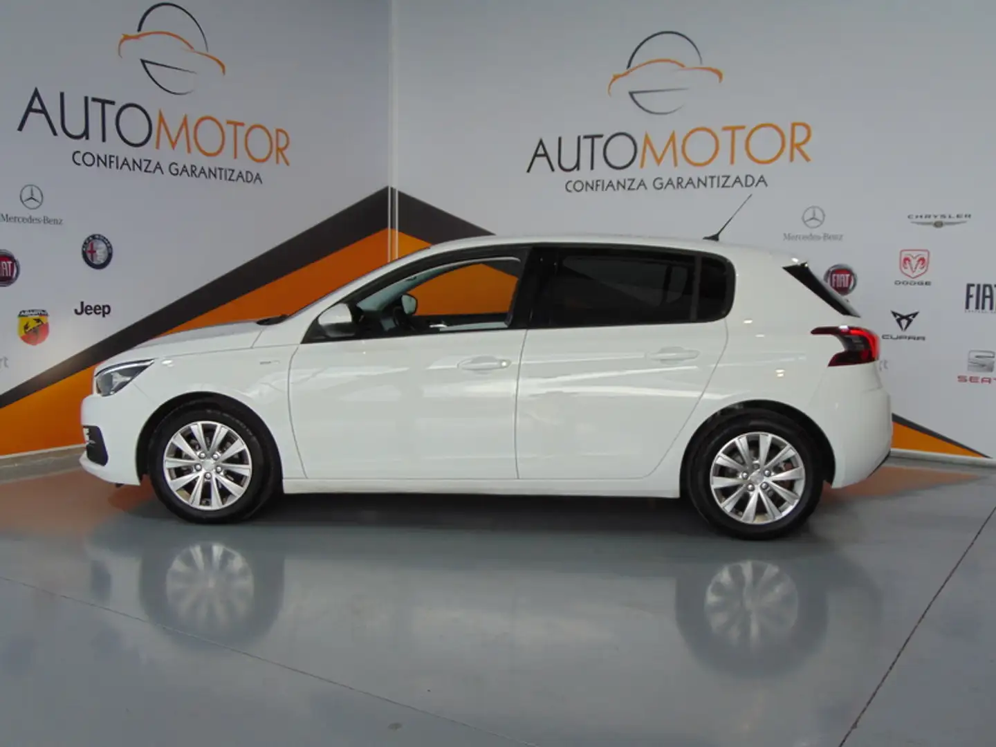 Peugeot 308 1.5BlueHDi S&S Active 100 Wit - 2