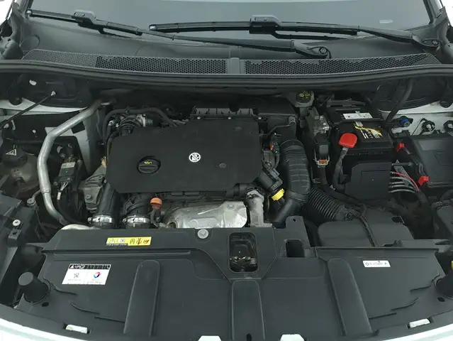 Peugeot 5008 view 13