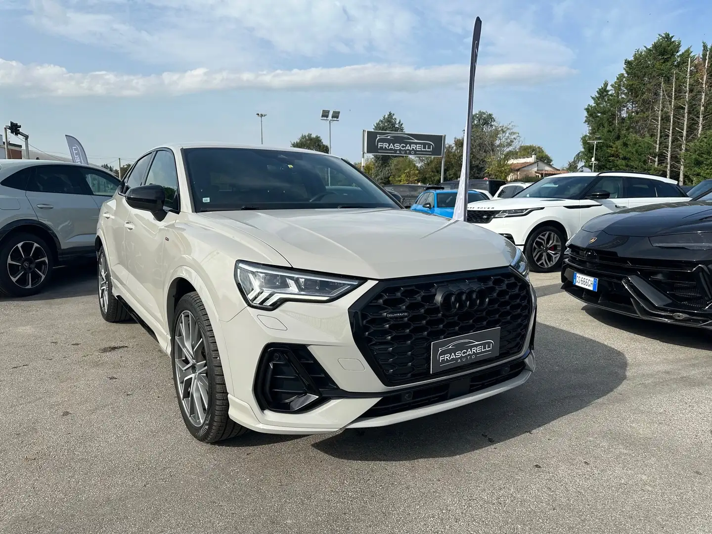 Audi Q3 Sportback 40 2.0 tdi S line X 2 quattro200cv/pelle Gris - 1