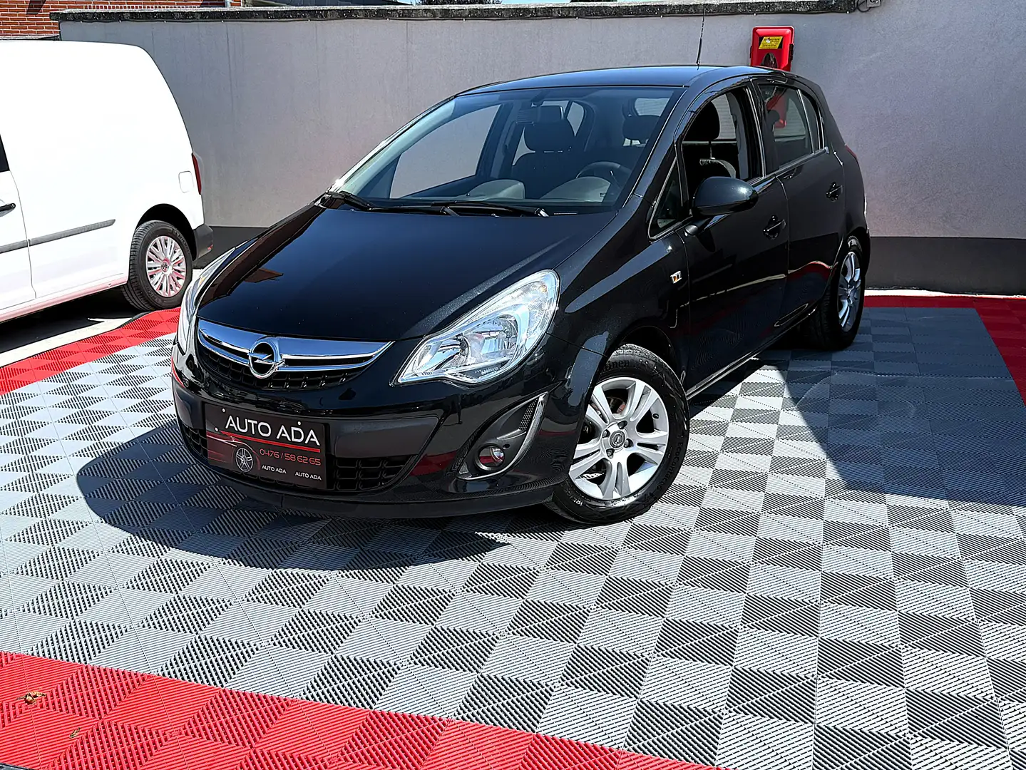 Opel Corsa Corsa 1.2i--AIRCO--GARANTIE 12 MOIS Schwarz - 2