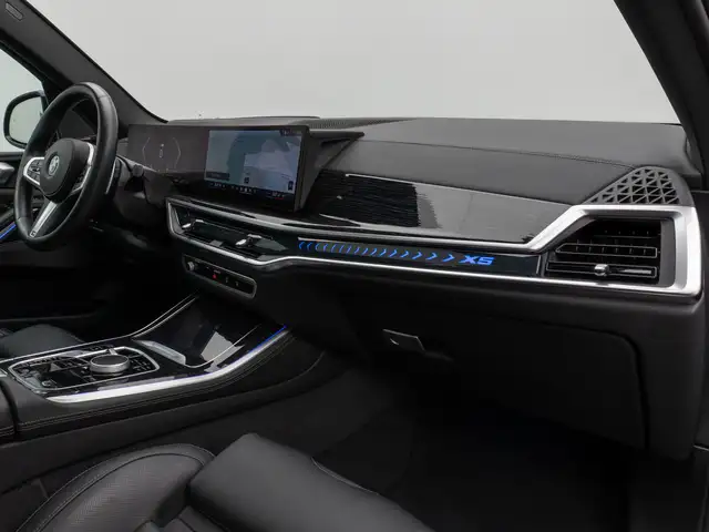 BMW X5 view 23