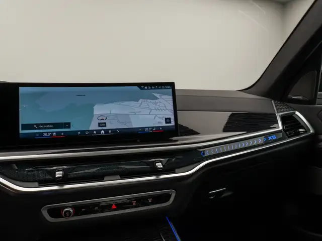 BMW X5 view 21