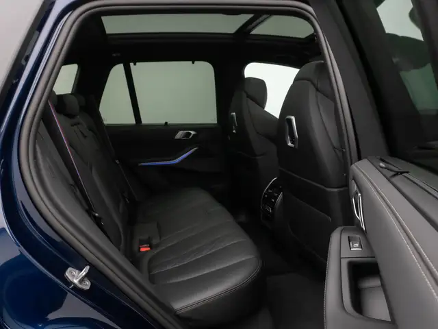 BMW X5 view 26