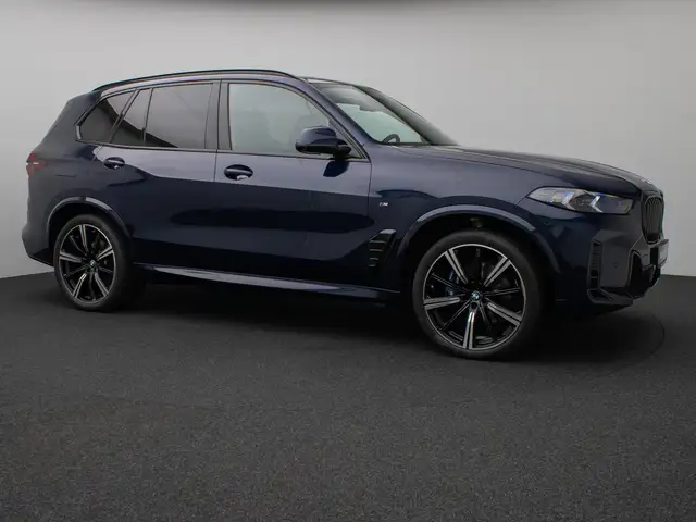 BMW X5 X5 view 4
