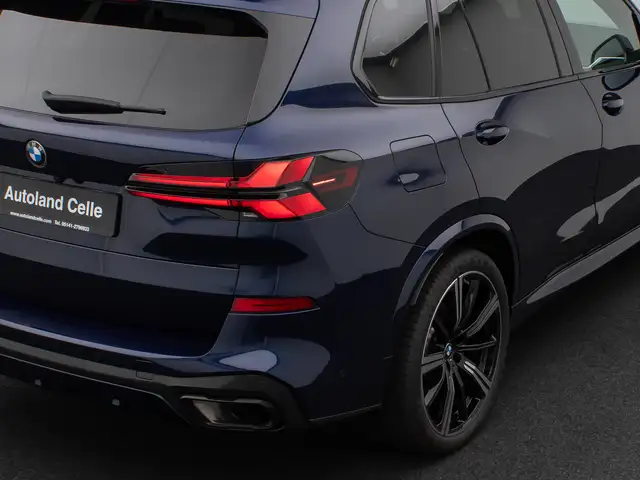 BMW X5 view 16