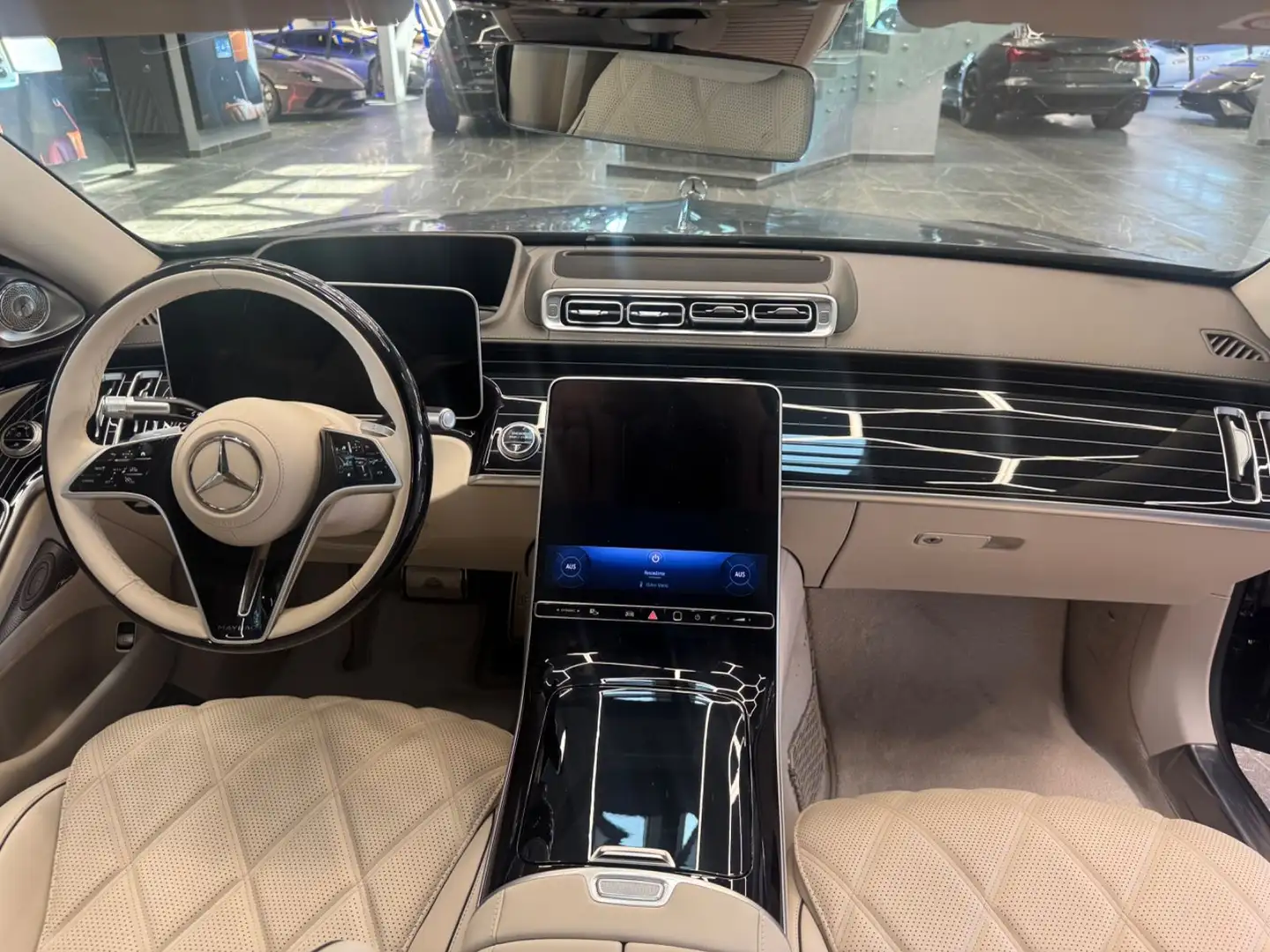 Mercedes-Benz S 580 Maybach MY 2025 + E-Active Body Control Zwart - 2