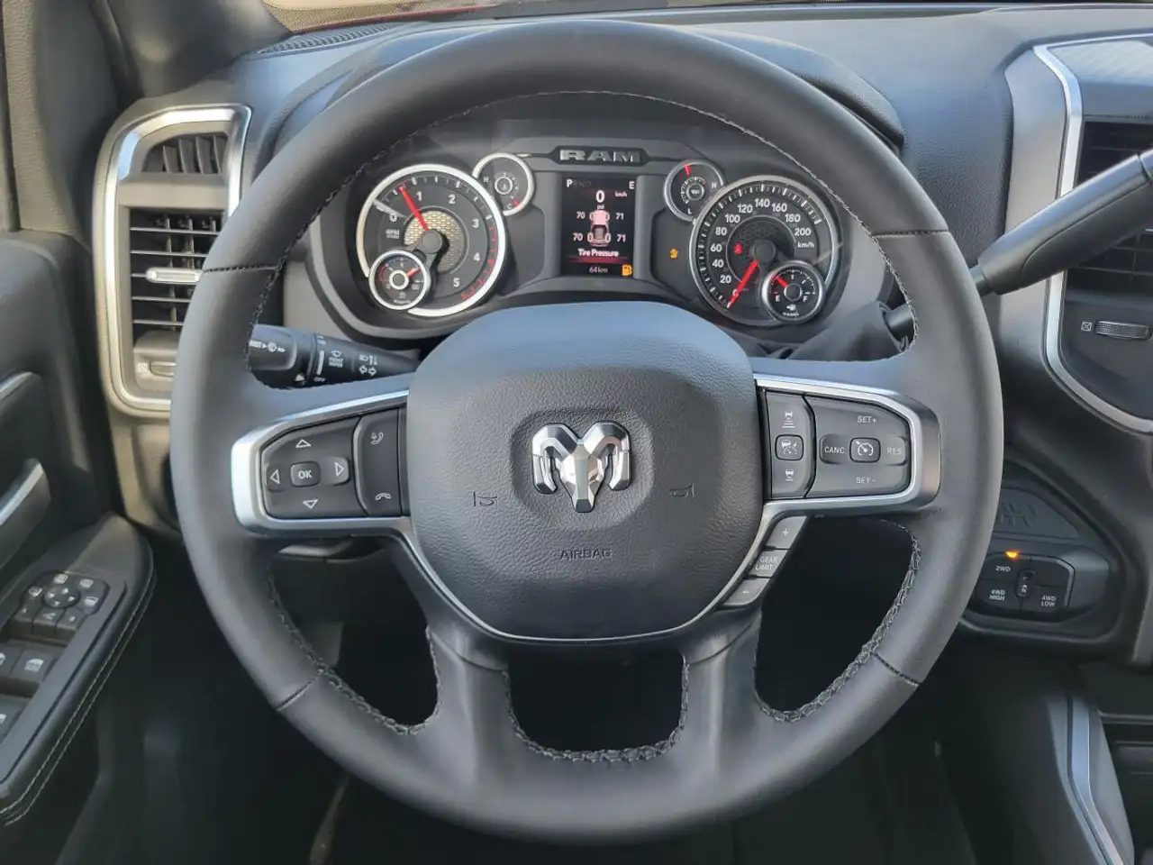 RAM 2500 photo RAM 2500