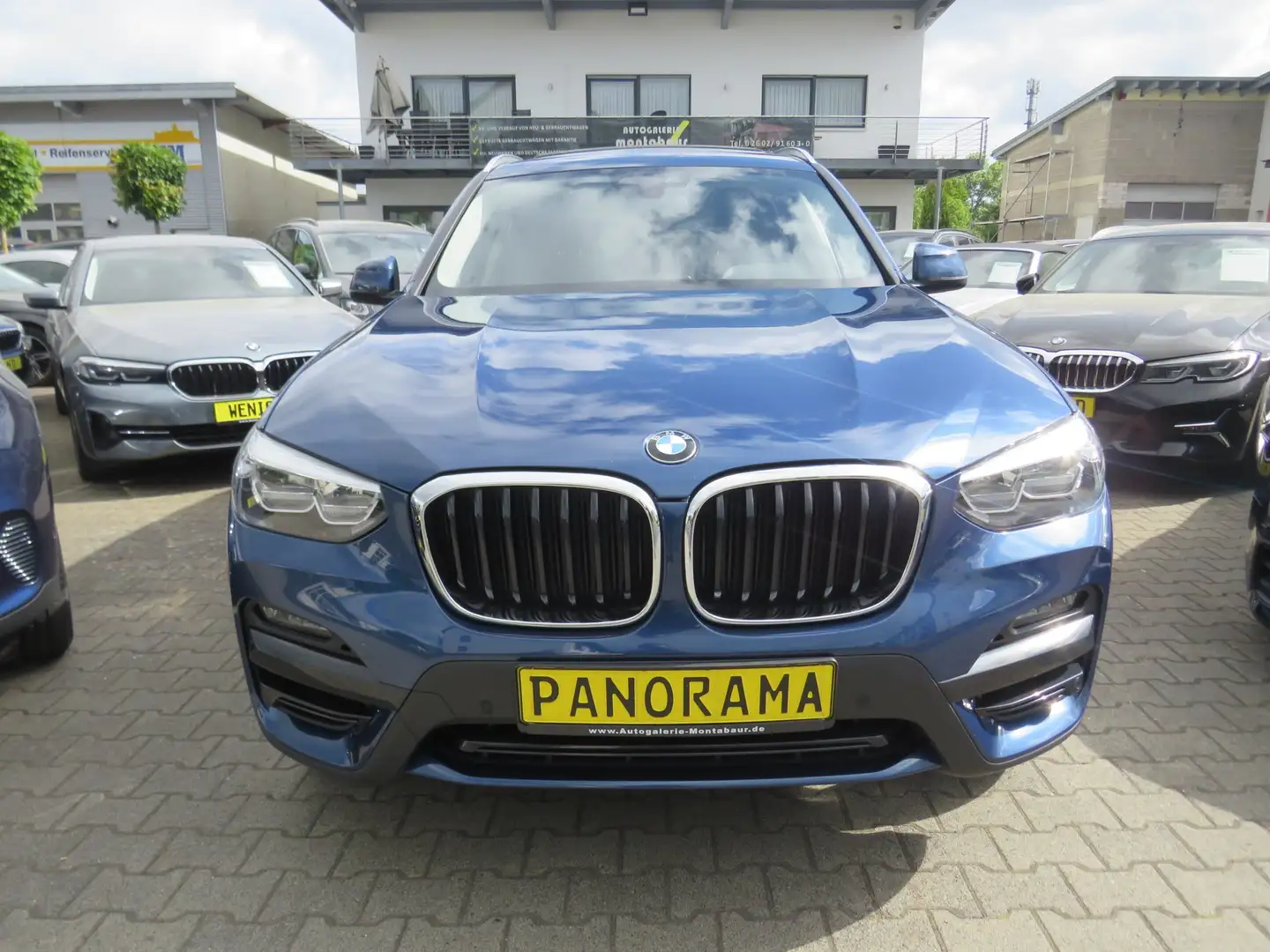 BMW X3 xDrive 20d Advantage *PANO *AHK *KAMERA *VOLL-LED Bleu - 2