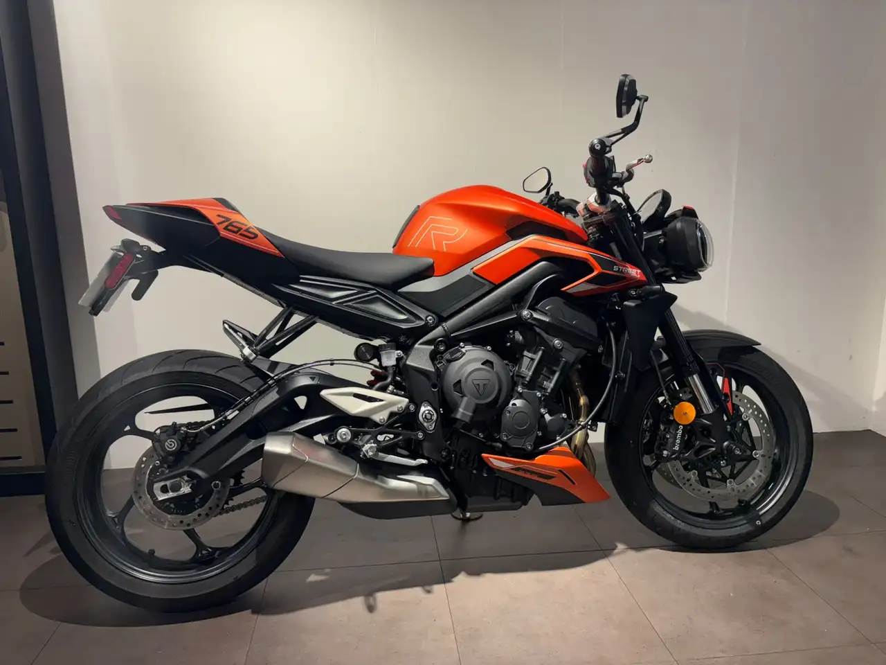 Triumph Street Triple 765