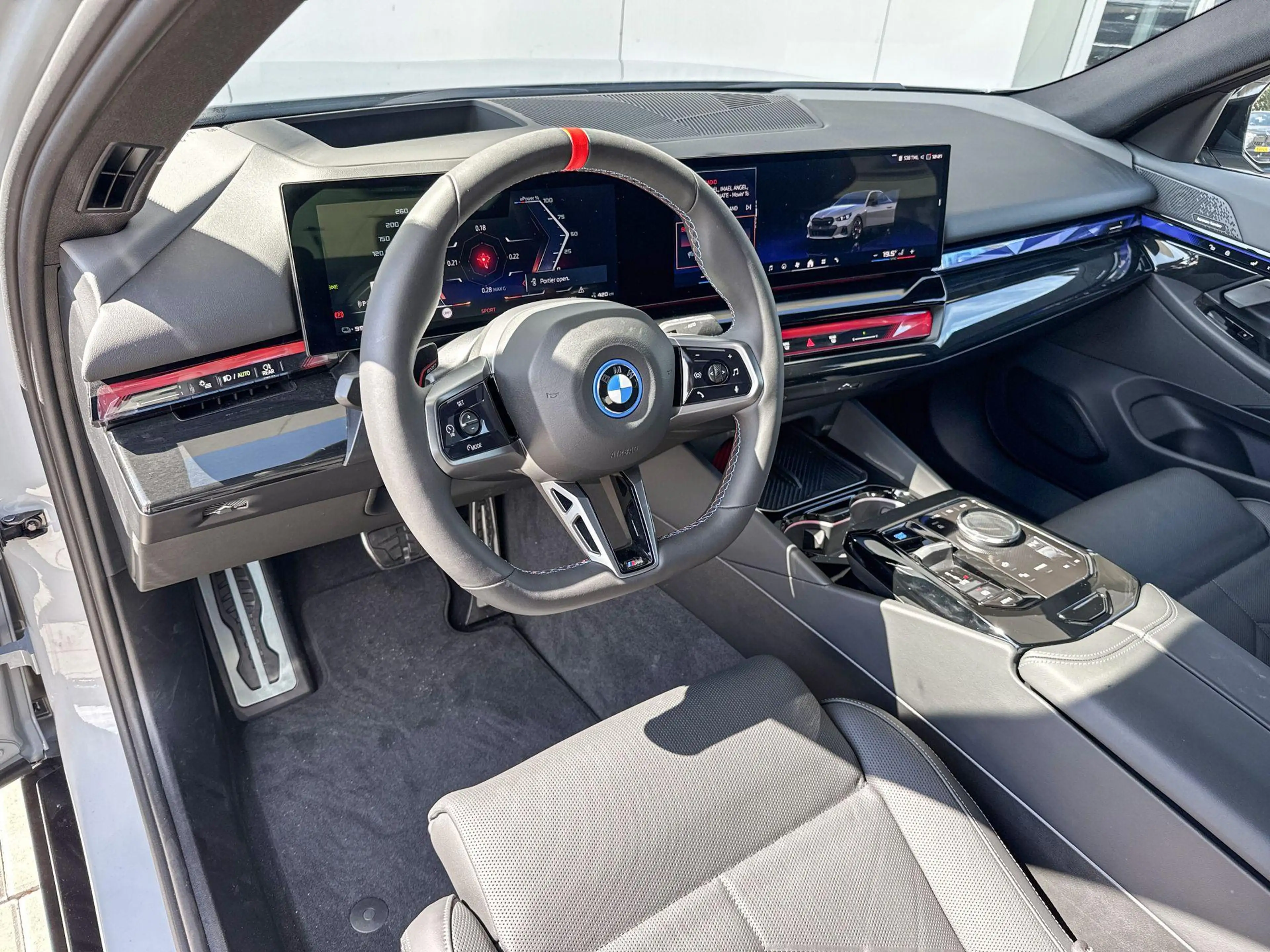 BMW i5 Sedan M60 xDrive M Sport Pro / Innovation Pack / T — photo 5
