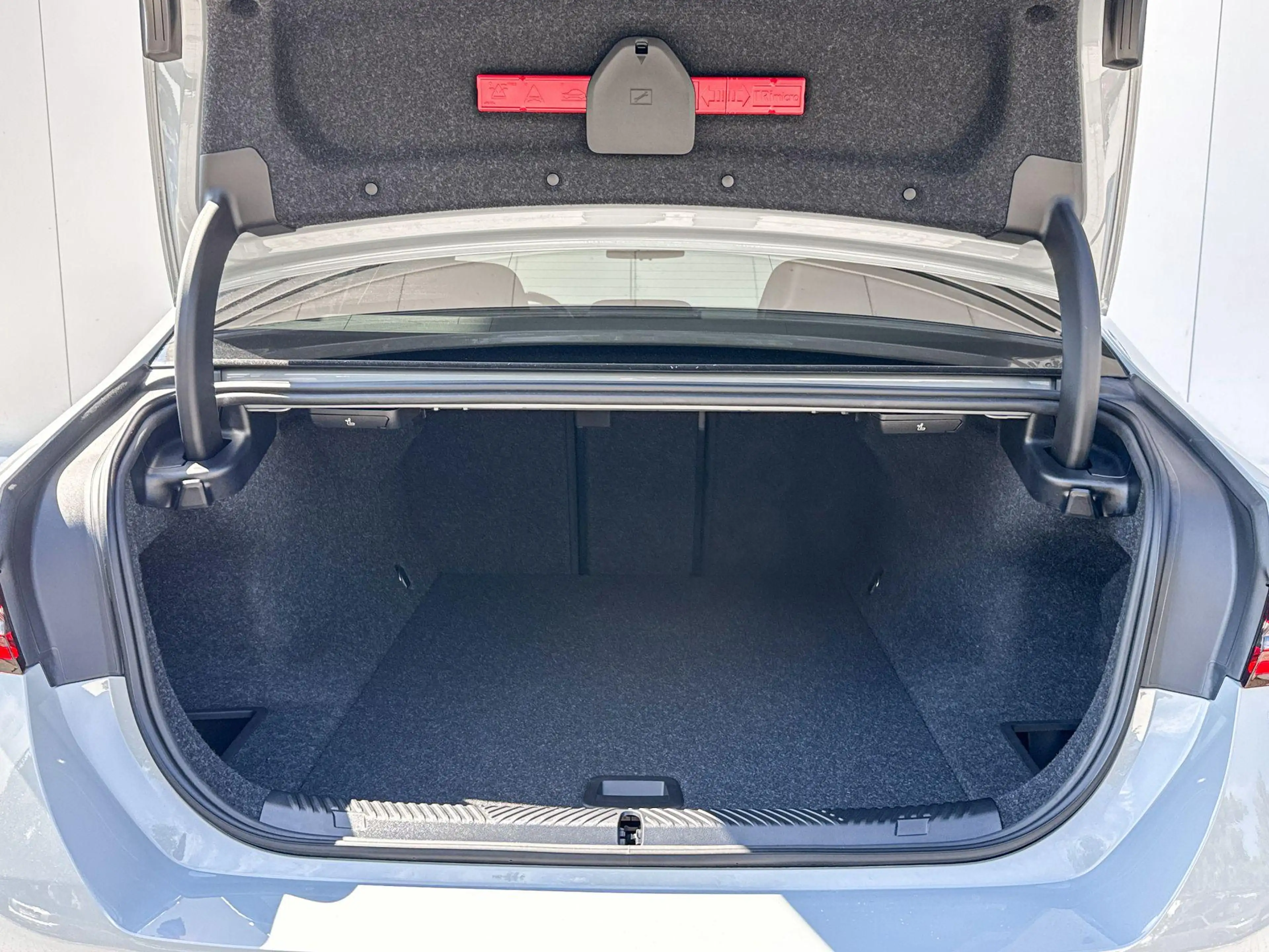 BMW i5 Sedan M60 xDrive M Sport Pro / Innovation Pack / T — photo 11