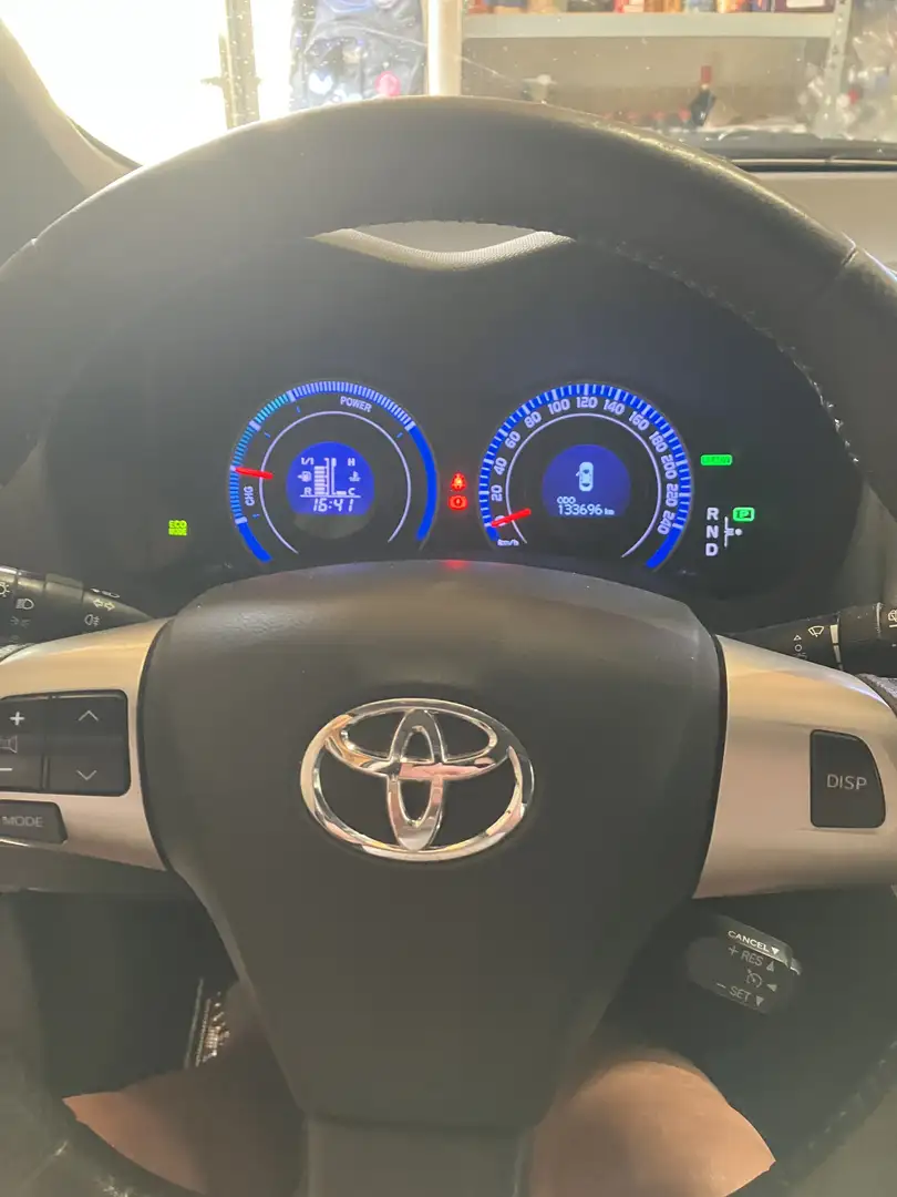 Toyota Auris 1.8 Full Hybrid Asp. Blauw - 2