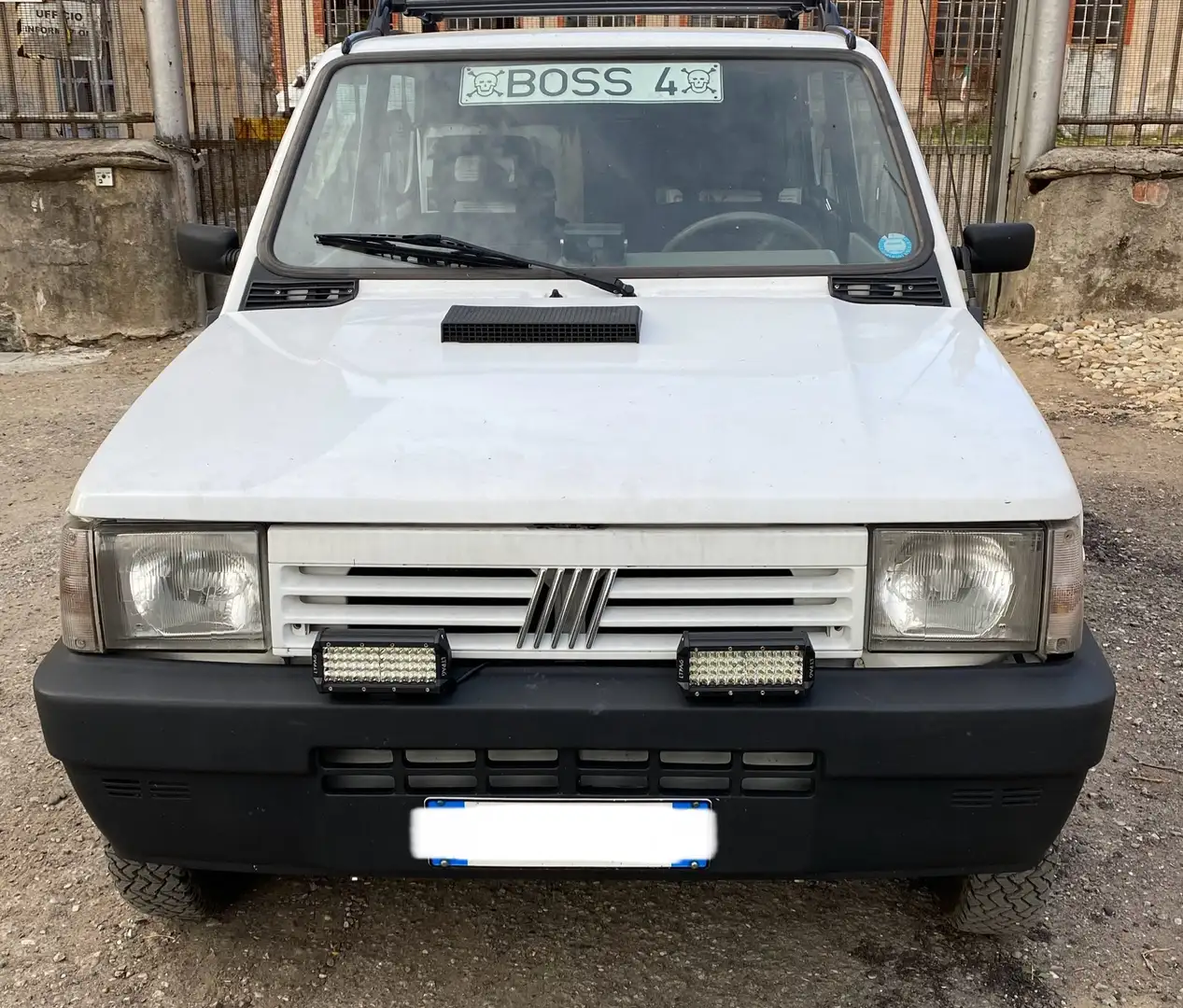 Fiat Panda 1.1 Trekking 4x4 Wit - 1