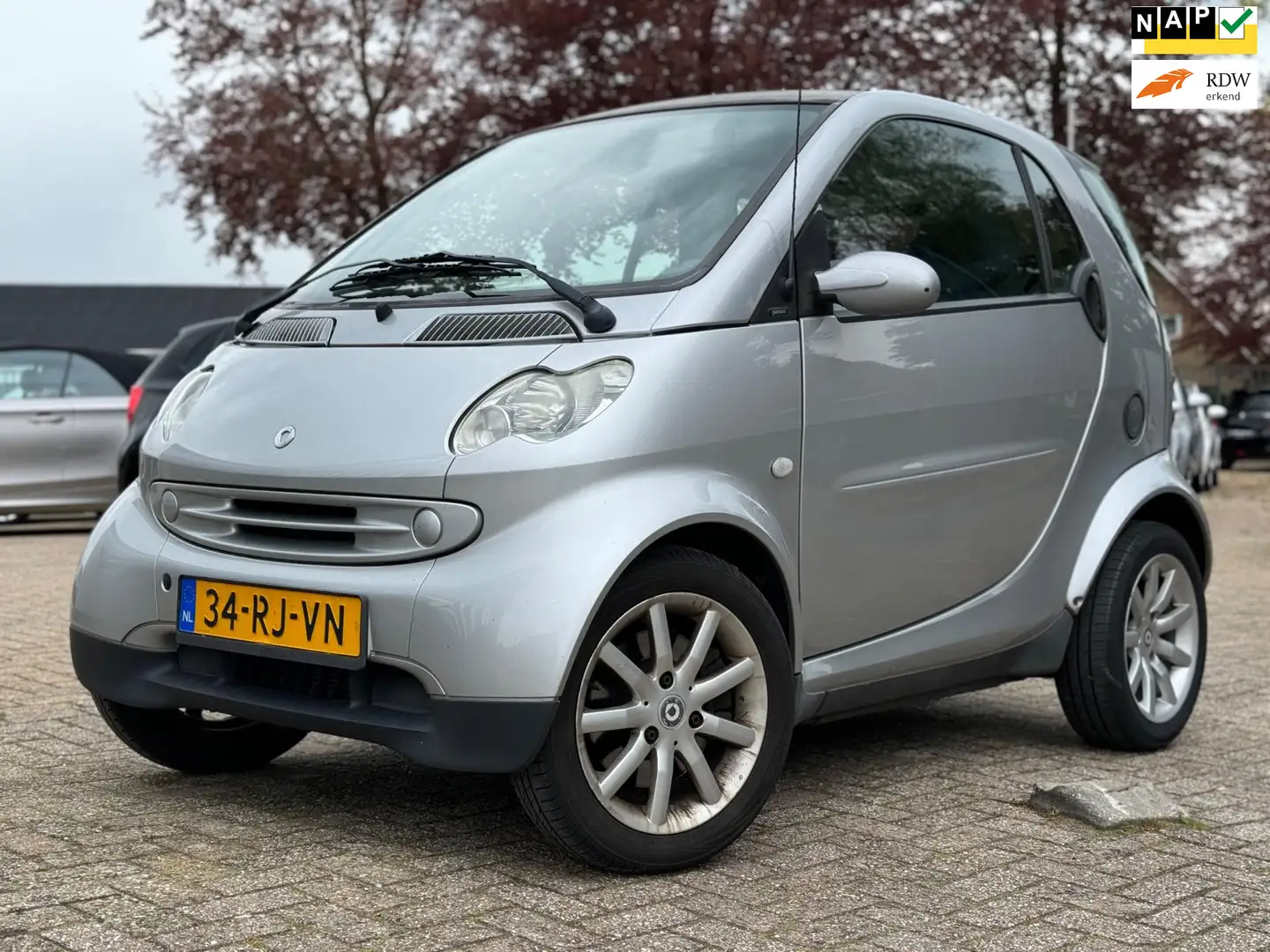 smart forTwo coupé 0.7 passion AIRCO AUTOMAAT APK 04-2025 siva - 1