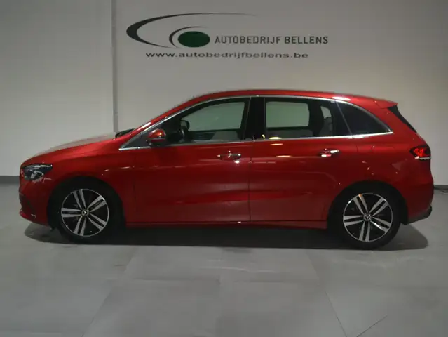 Mercedes-Benz B 250 B 250 4Matic 7G-DCT Edition / NAVI + CAM/ DISTR.