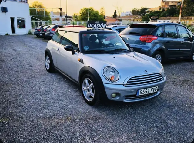 MINI Cooper Cabrio
