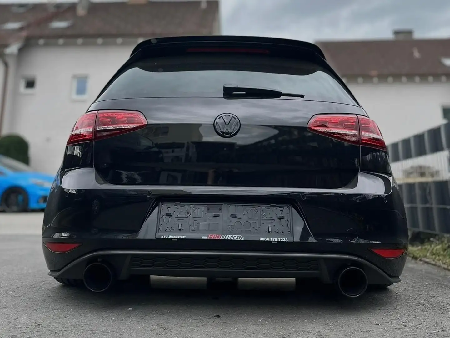 Volkswagen Golf GTI Golf GTI 2,0 TSI DSG Performance GTI Performance Schwarz - 2
