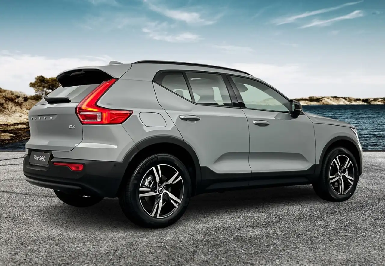 Volvo XC40 2026