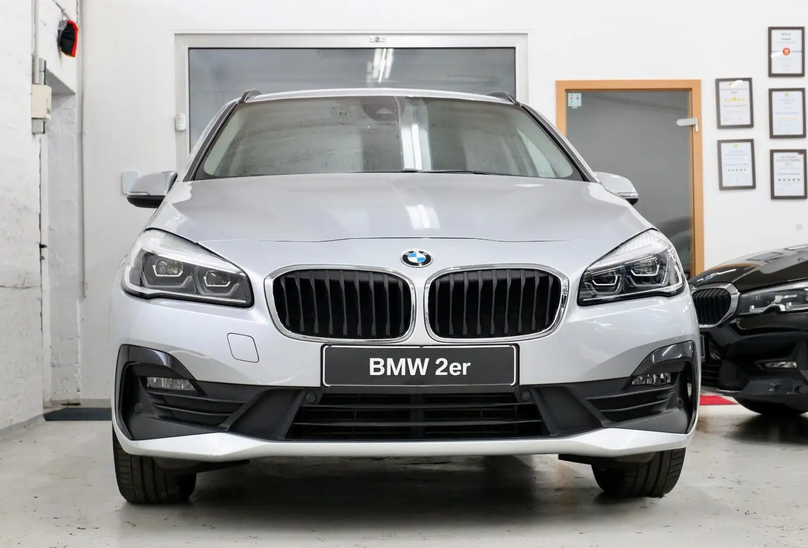 BMW 218 Navi Sitzh. Kamera LED Schw. 2H Argent - 2