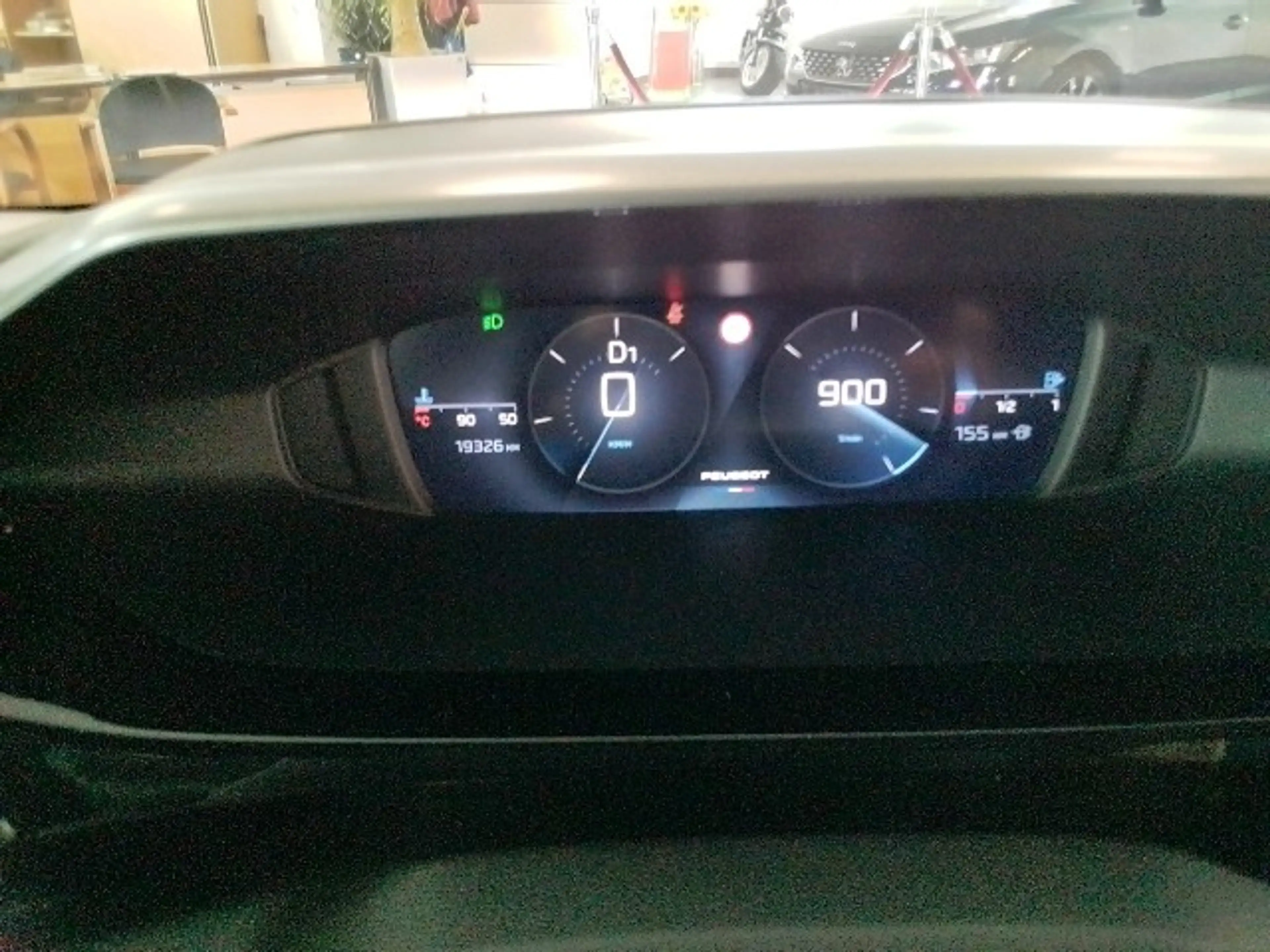 Peugeot 408 PureTech 130 EAT8 Allure Pack — photo 10