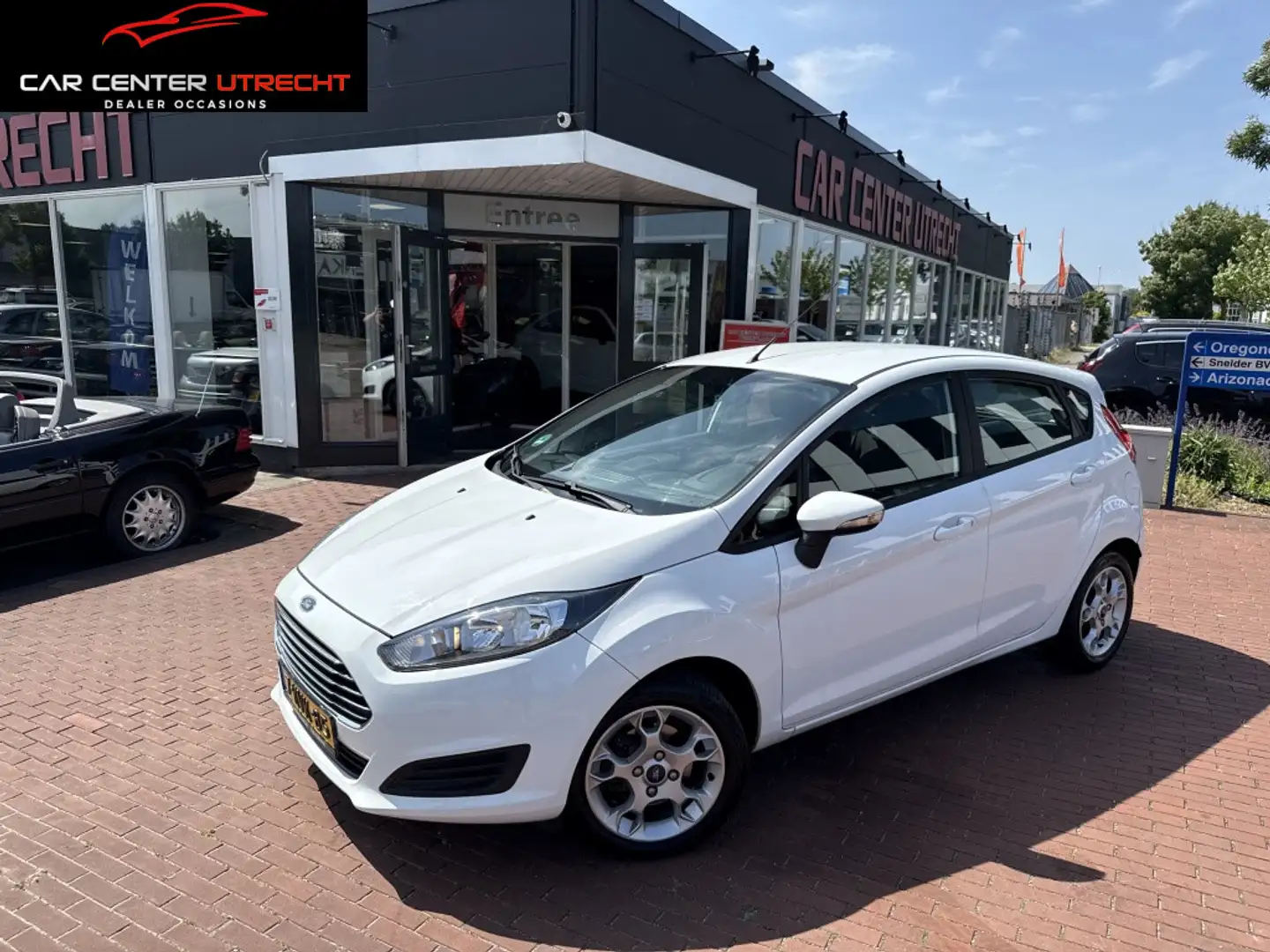 Ford Fiesta 1.0 Style | airco | navigatie | 5drs | 183dkm |zee Wit - 1